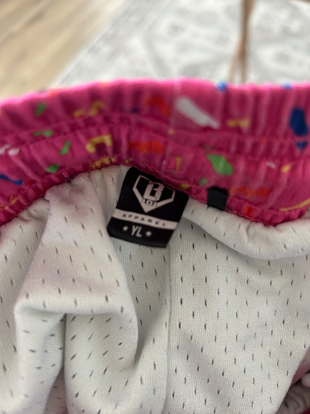 Baseball Lifestyle 101 Ice Cream shorts, size Youth Large. - Picture 2 of 2